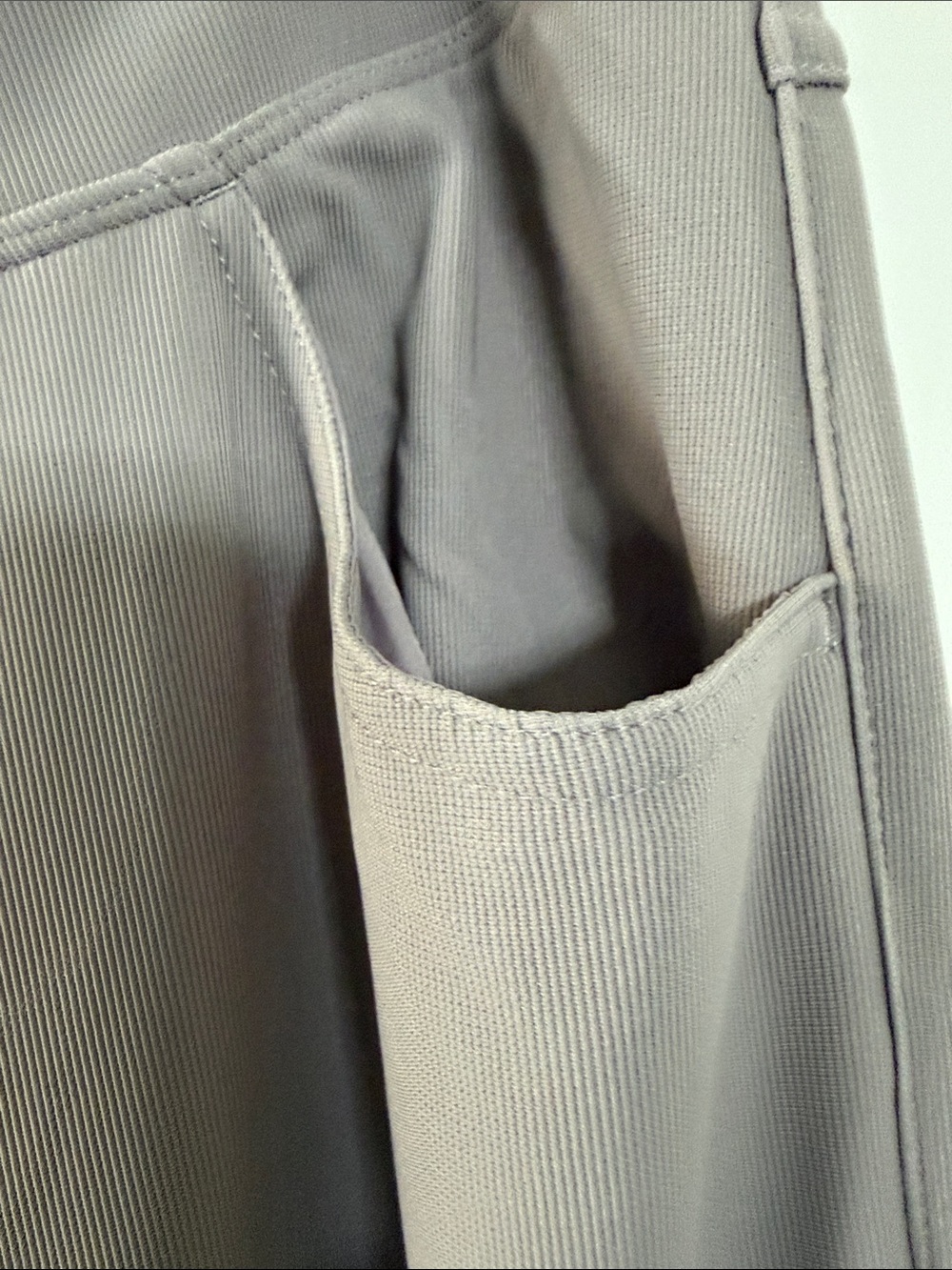 HALARA Taupe Wide-Leg Pocket Pants with High Waist Size Medium - Picture 4 of 5